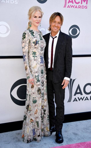 Keith Urban Receives the Sweetest Surprise From His Daughters Before Attending 2017 ACM Awards With Nicole Kidman Keith Urban Receives the Sweetest Surprise From His Daughters Before Attending 2017 ACM Awards With Nicole Kidman